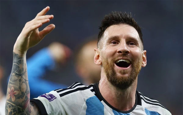 মেসিকে ক্ষমা চাইতে বলায় আর্জেন্টিনার কর্মকর্তা বরখাস্ত