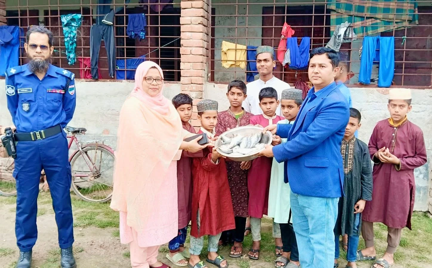 কেশবপুরে জাটকা বিক্রির দায়ে জরিমানা