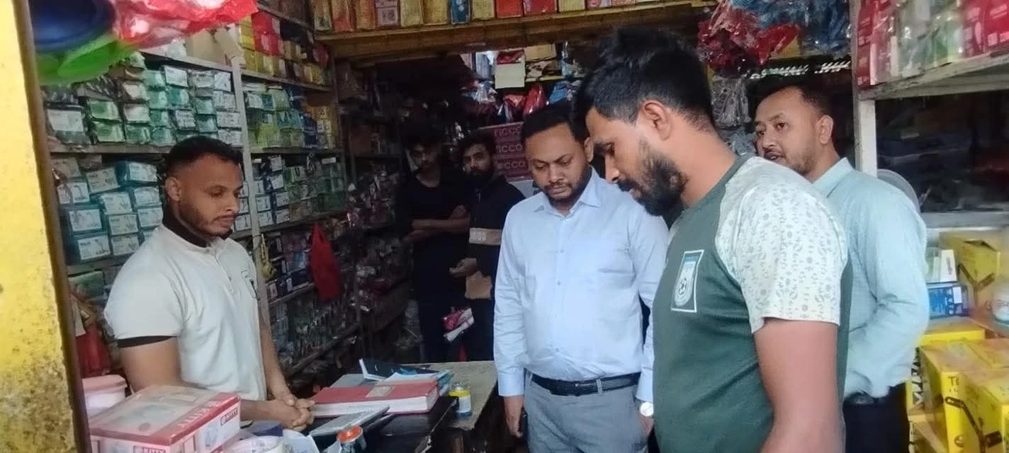 এলপিজি গ্যাসের অতিরিক্ত দাম নেয়ায় ২৫ হাজার টাকা জরিমানা