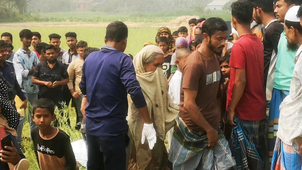 ধর্ষণের ঘটনা ধামাচাপা দিতে বাবার কাছ থেকে তরুণীকে ছিনিয়ে নিয়ে হত্যা