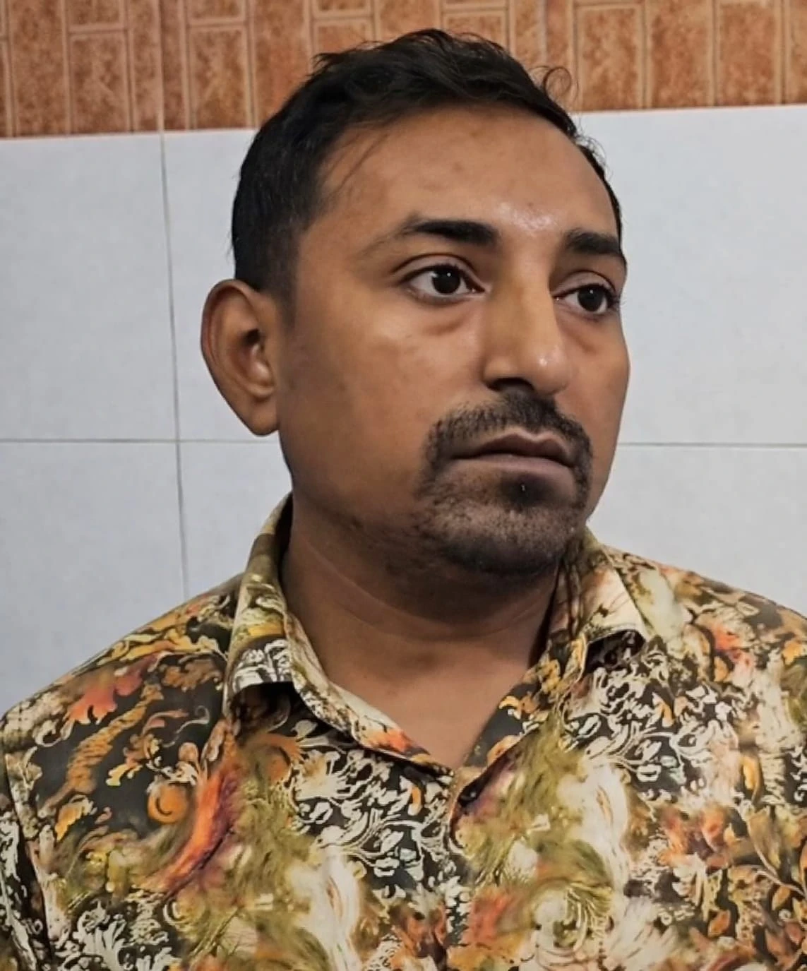 ভোলা হাসপাতালে ভর্তি রোগীকে ধ"র্ষ'ণ করার অভিযোগ দালা'লের বিরুদ্ধে।