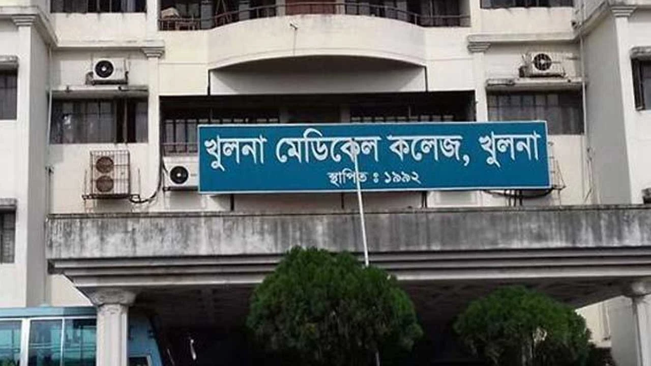 আগুনের ১২ দিন পরও সচল হয়নি অপারেশন থিয়েটার, দুর্ভোগে শতাধিক রোগী